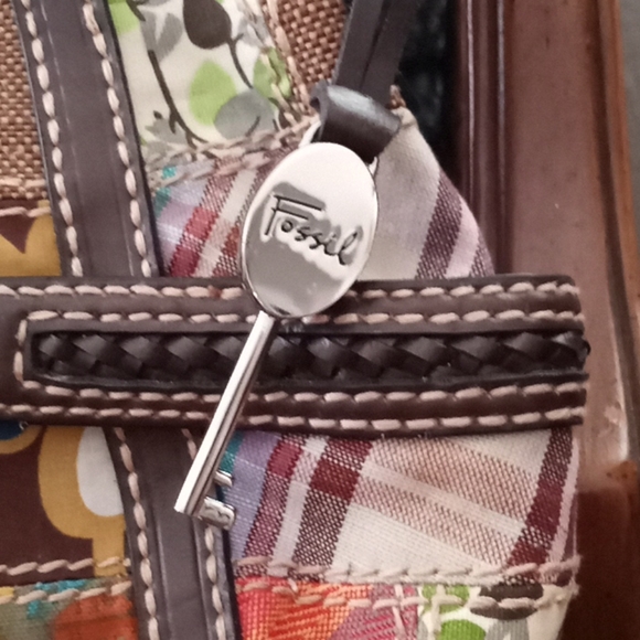 Fossil purse - Picture 2 of 7